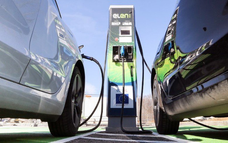 image EU told 1 million public EV charging stations needed by 2024