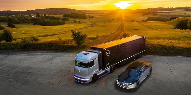 image Daimler to spin off truck unit, sharpen investor focus on Mercedes-Benz