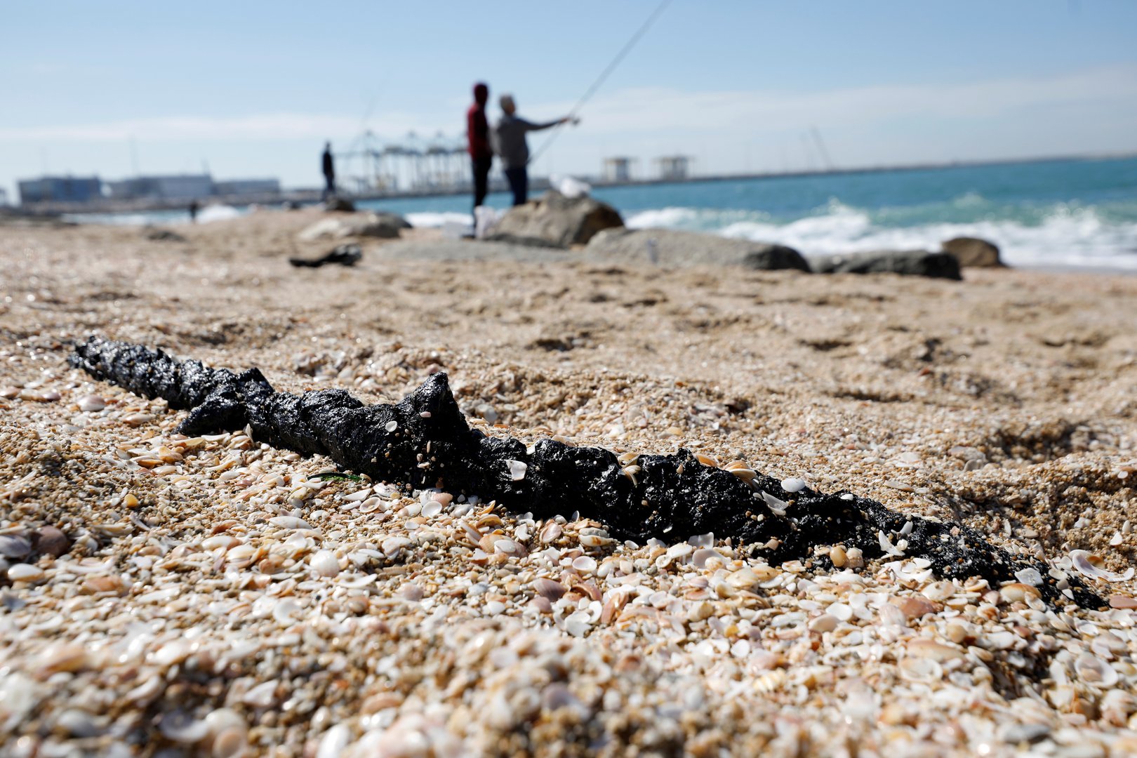 image Israel widens search for oil spill culprit after ruling out ship in Greece