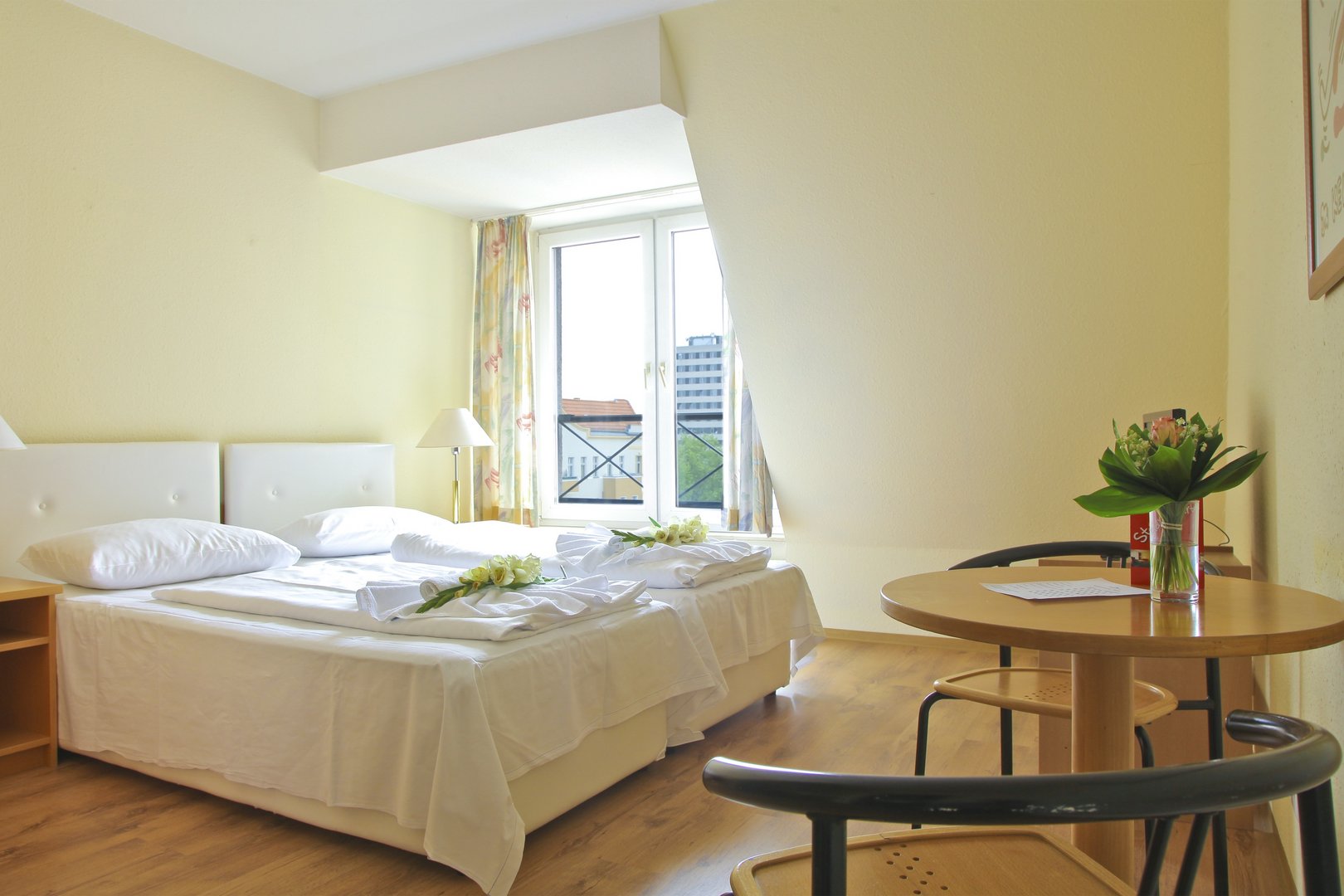 image Britain&#8217;s COVID-19 hotel quarantine policy to start Feb. 15
