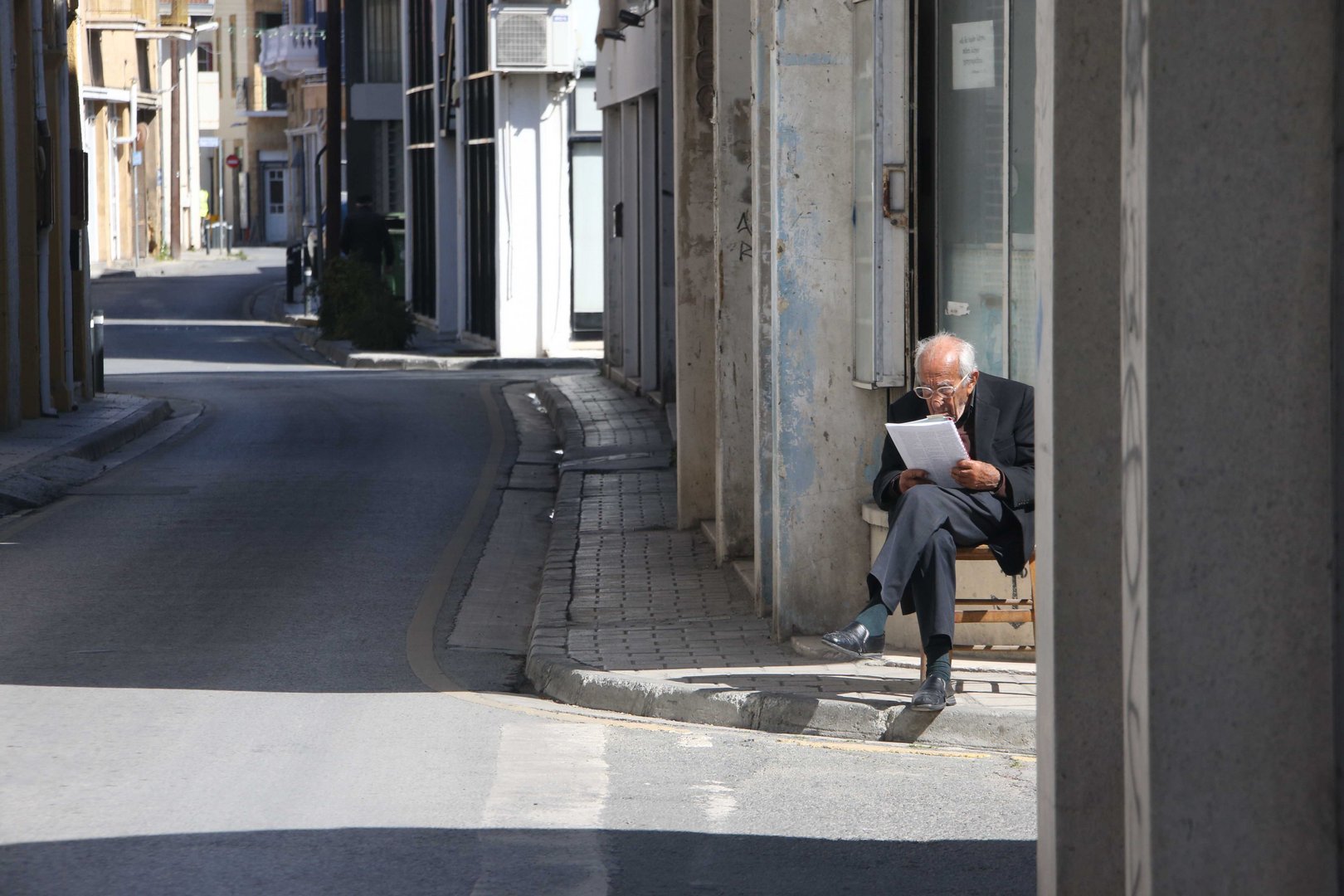 image Thousands remain in financial difficulties because of late payment of government support