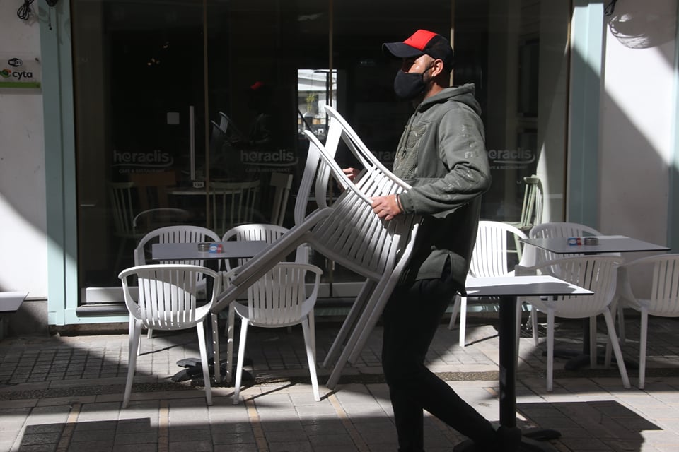 image Coronavirus: Restaurants re-open after 3 months (Video)