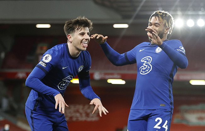 image Mount goal gives Chelsea deserved win at Liverpool