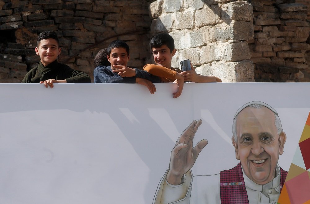 image Pope Francis visits Iraq&#8217;s ruined city of Mosul, hearing residents&#8217; testimony