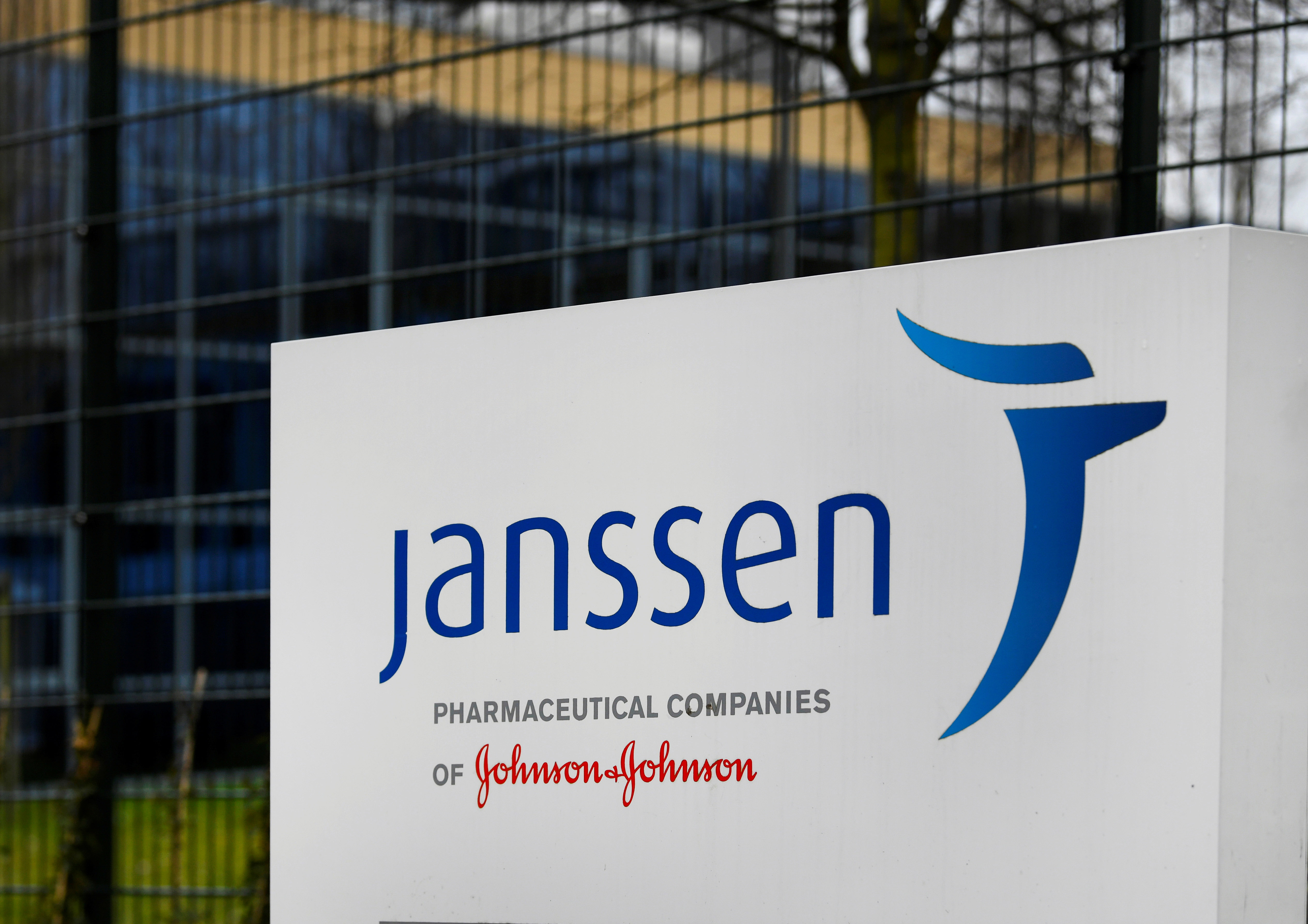 image Coronavirus: Cabinet extends measures, boosters for J&#038;J recipients
