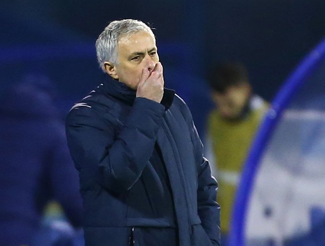 image Spurs players didn&#8217;t respect their jobs, says stunned Mourinho