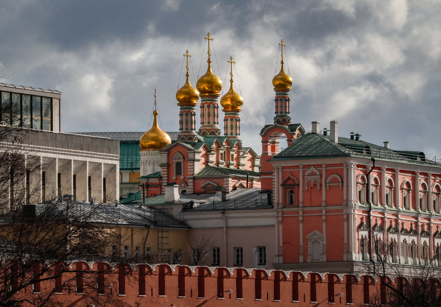 image Kremlin says pressure on countries to reject Russia’s Sputnik V vaccine is unprecedented