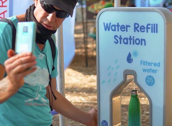 image Free drinking water, but please use reusable bottles