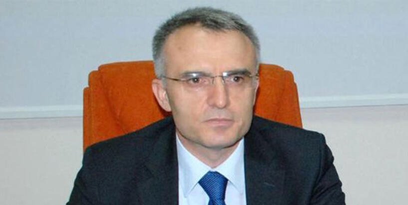 image Erdogan fires central bank governor after interest-rate hike