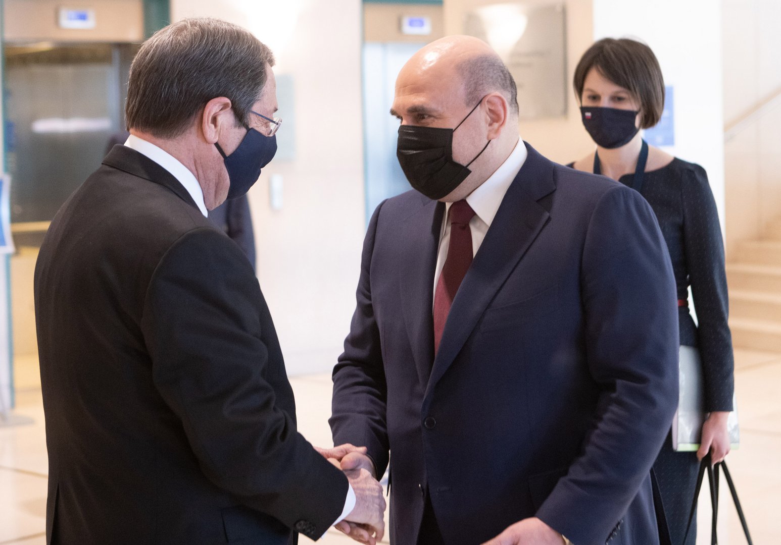 image Anastasiades meets Russian prime minister in Athens