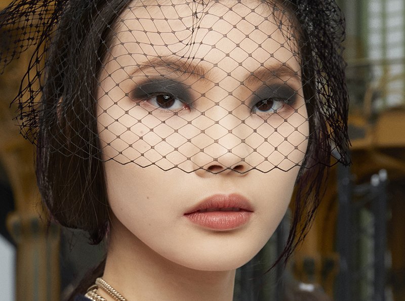 image Spring beauty is all about classic make-up with a modern twist