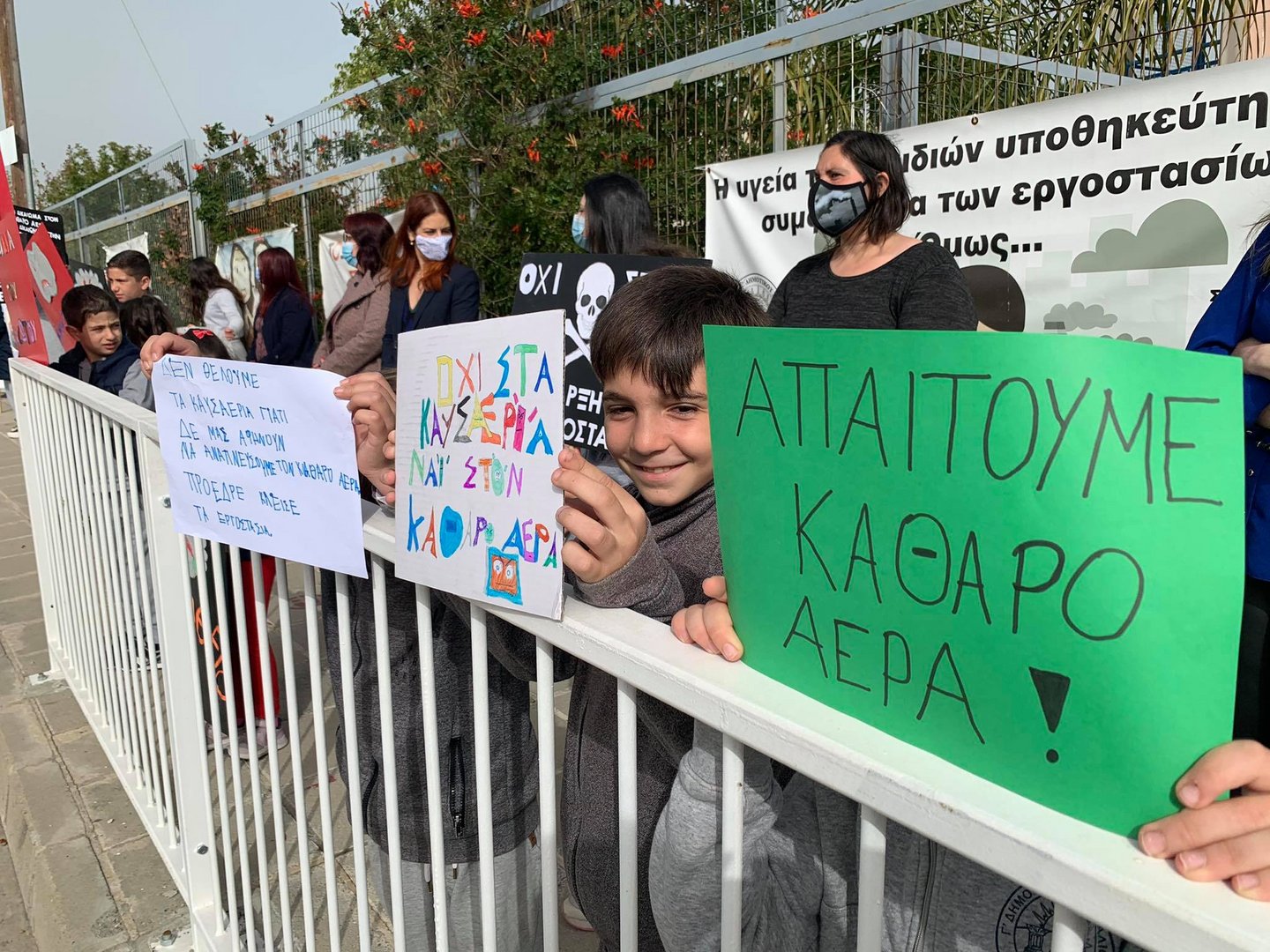 image Dali protestors demand clean air (with video)