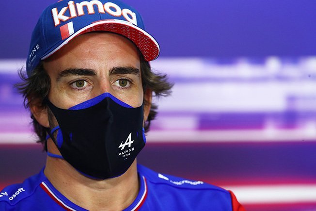 image Sandwich wrapper wrecked Alonso&#8217;s comeback race