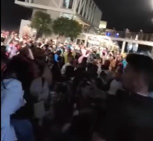 image Coronavirus: viral video shows hundreds partying in Limassol (Update 2)