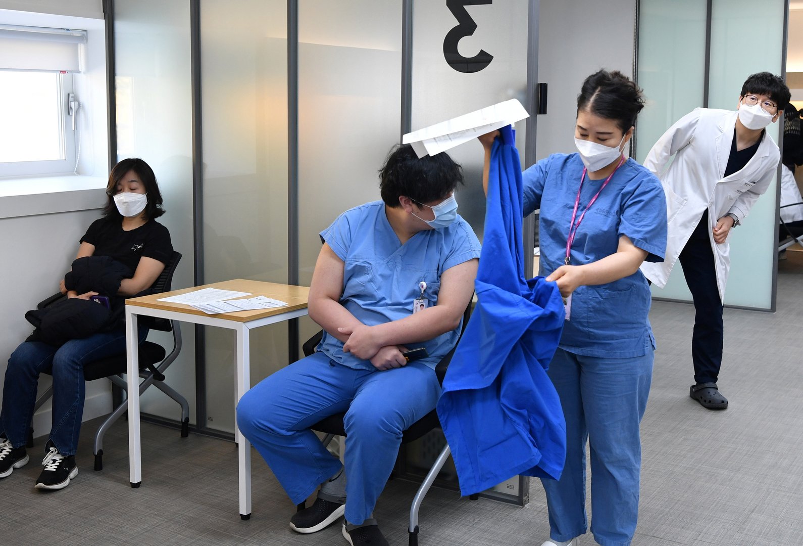 image S.Korea probes deaths of two who received AstraZeneca vaccine