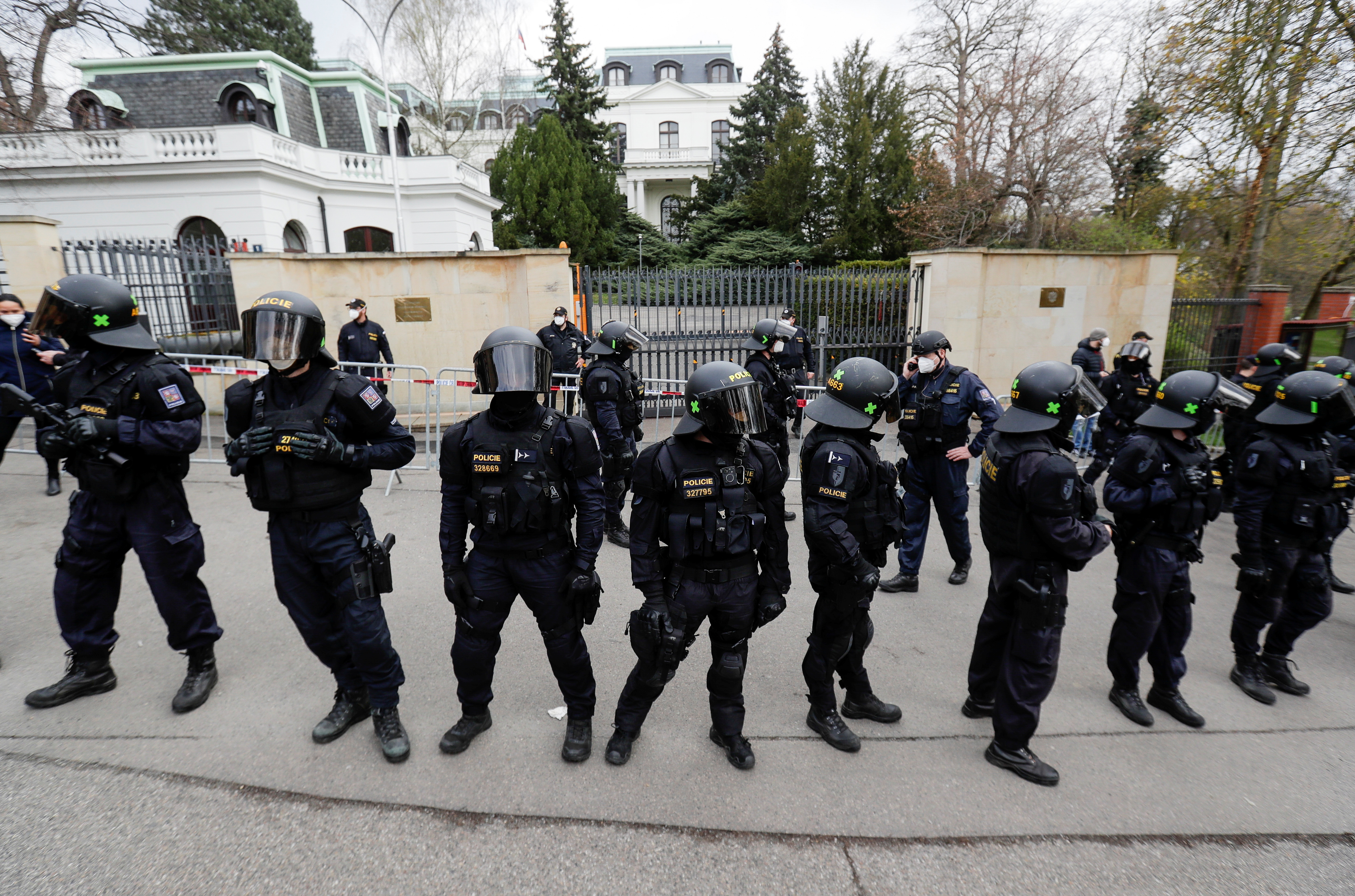 image Livid Russia expels 20 Czechs after blast blamed on Skripal suspects