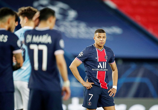 image PSG collapsed mentally against Man City, says Wenger