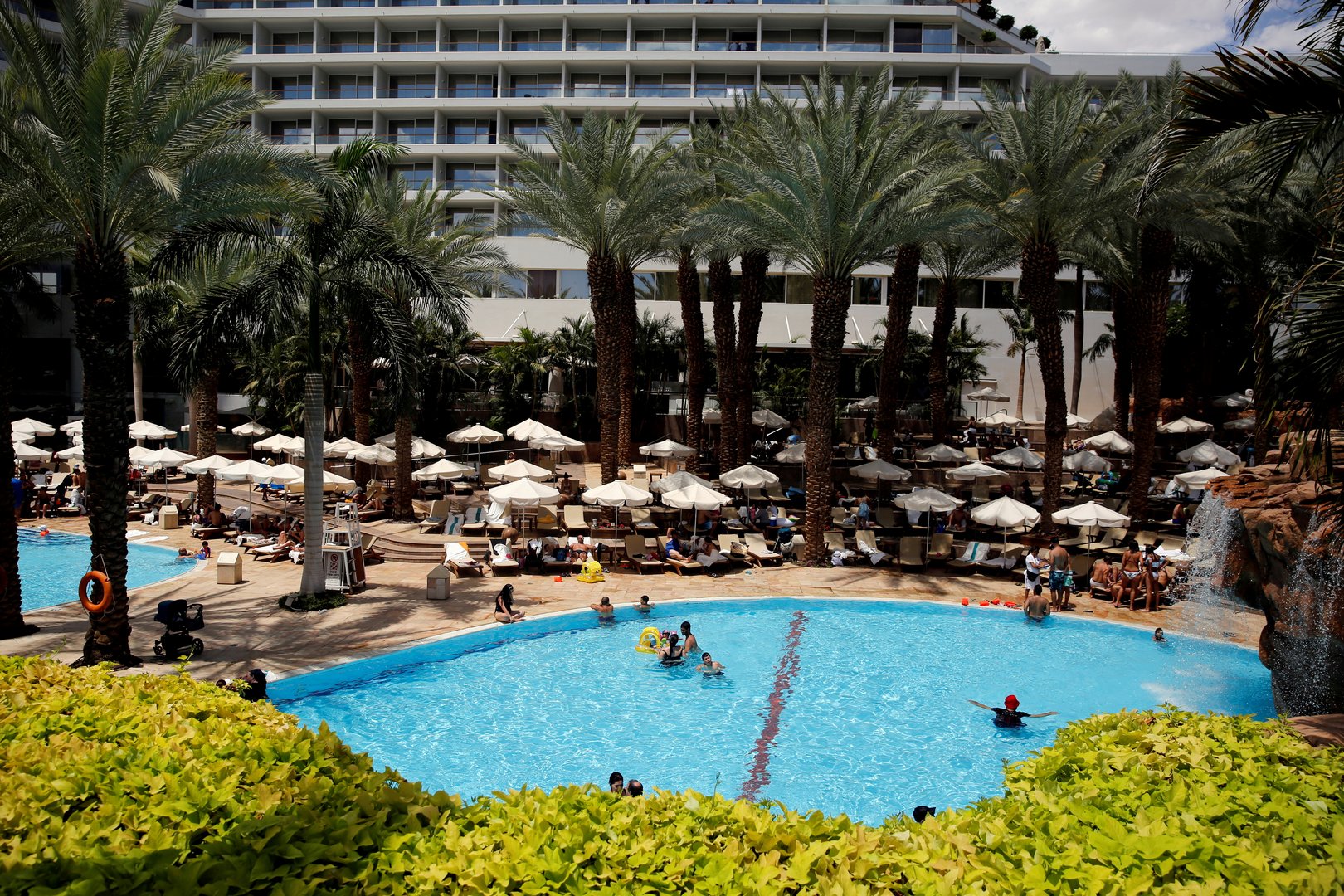 image Israeli ministers at odds over how swiftly to open up to tourism