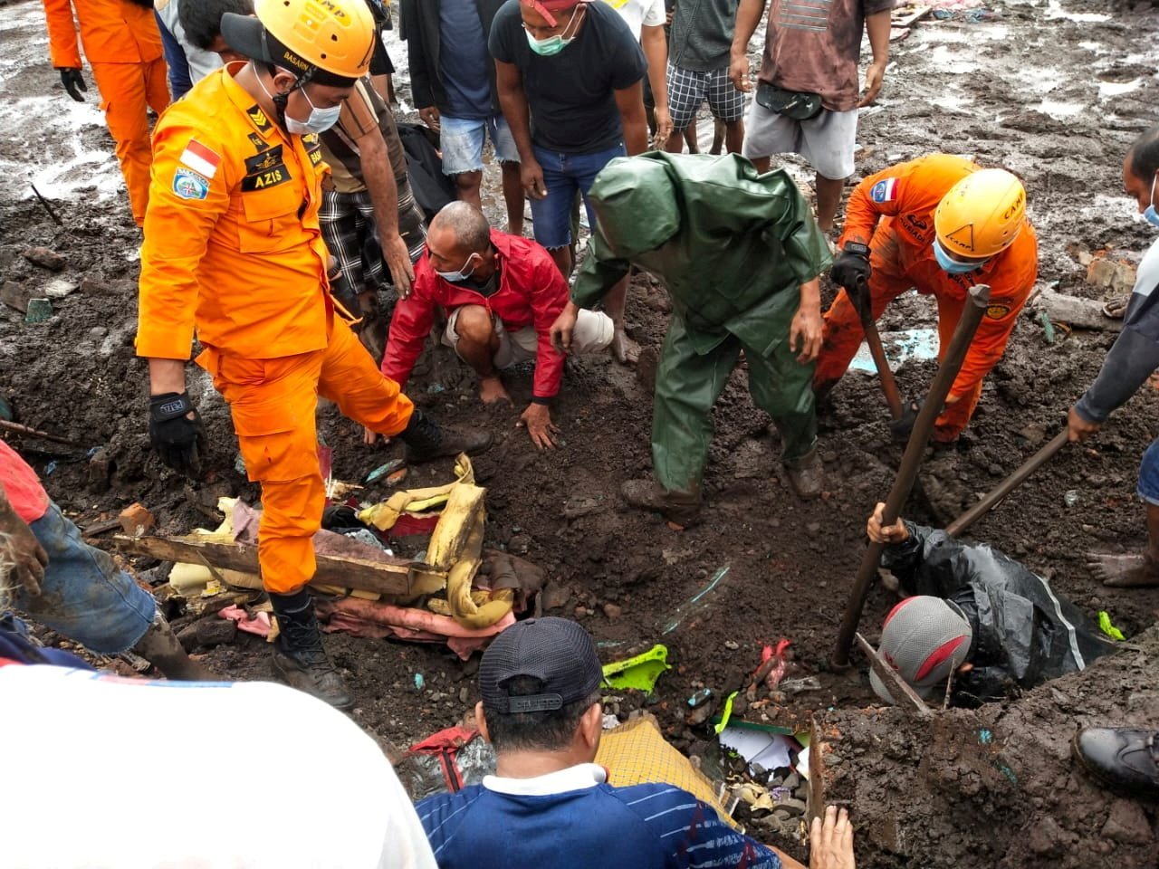 image Tropical cyclone kills at least 97 in Indonesia, East Timor
