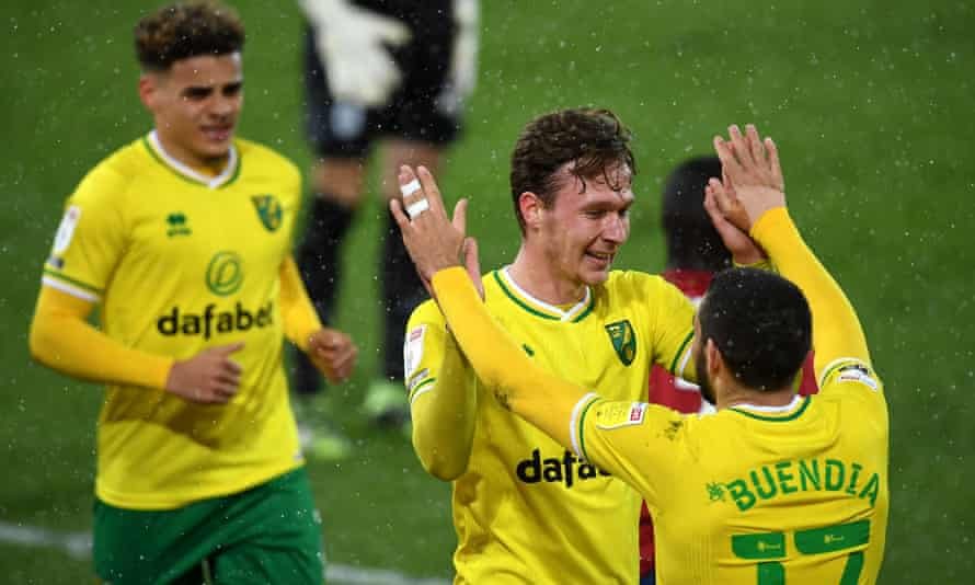 image Norwich celebrate promotion back to the Premier League