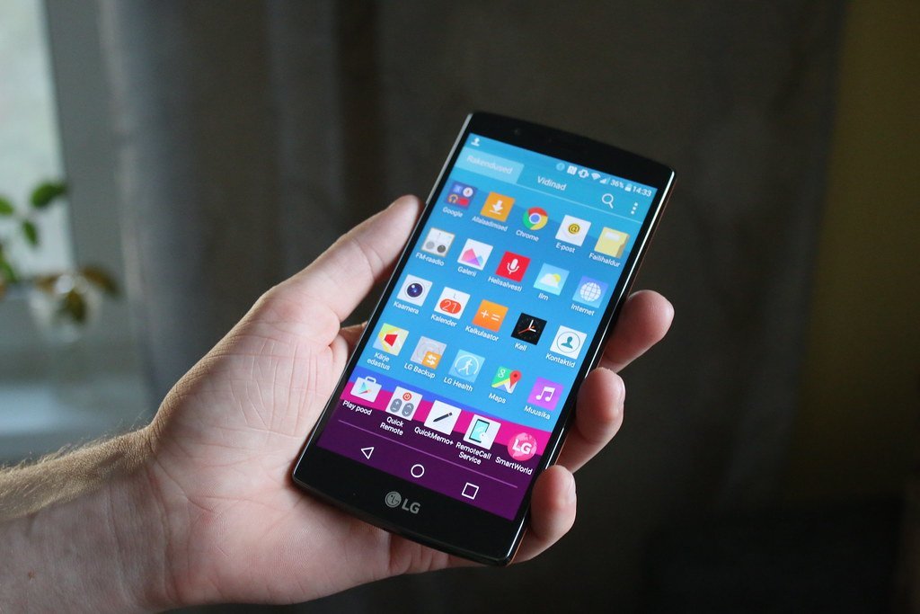 image LG exits smartphone market