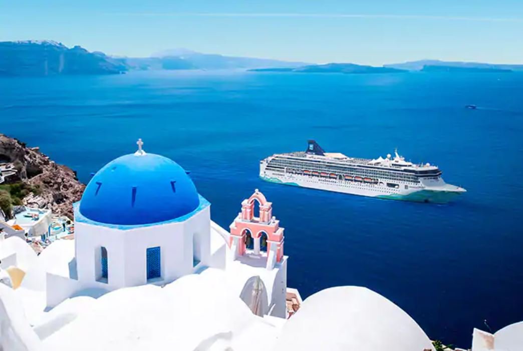 image Norwegian Cruise to start Greek island trips in July