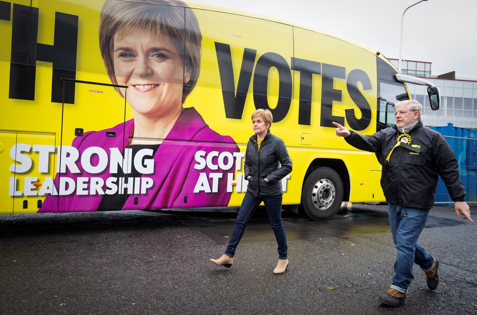 image Scottish nationalists unlikely to win a majority, poll indicates