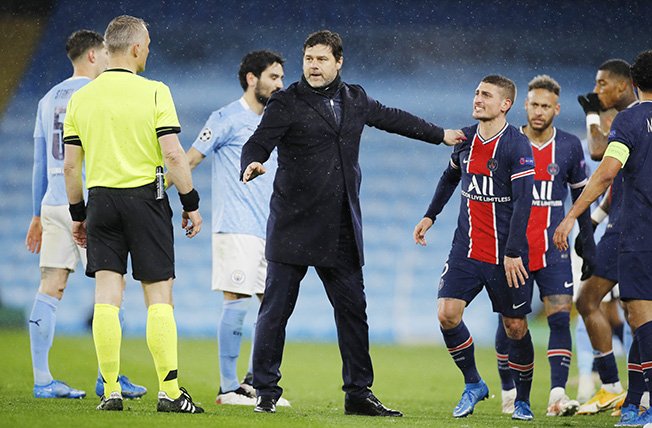 image PSG players claim referee swore at them in Man City defeat