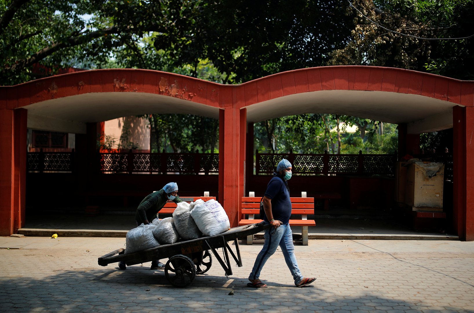 image India&#8217;s Covid deaths cross quarter million mark, no sign of peak