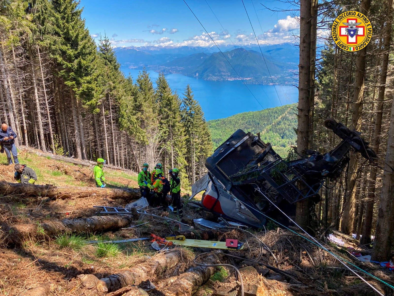 image At least eight dead in Italian cable car accident