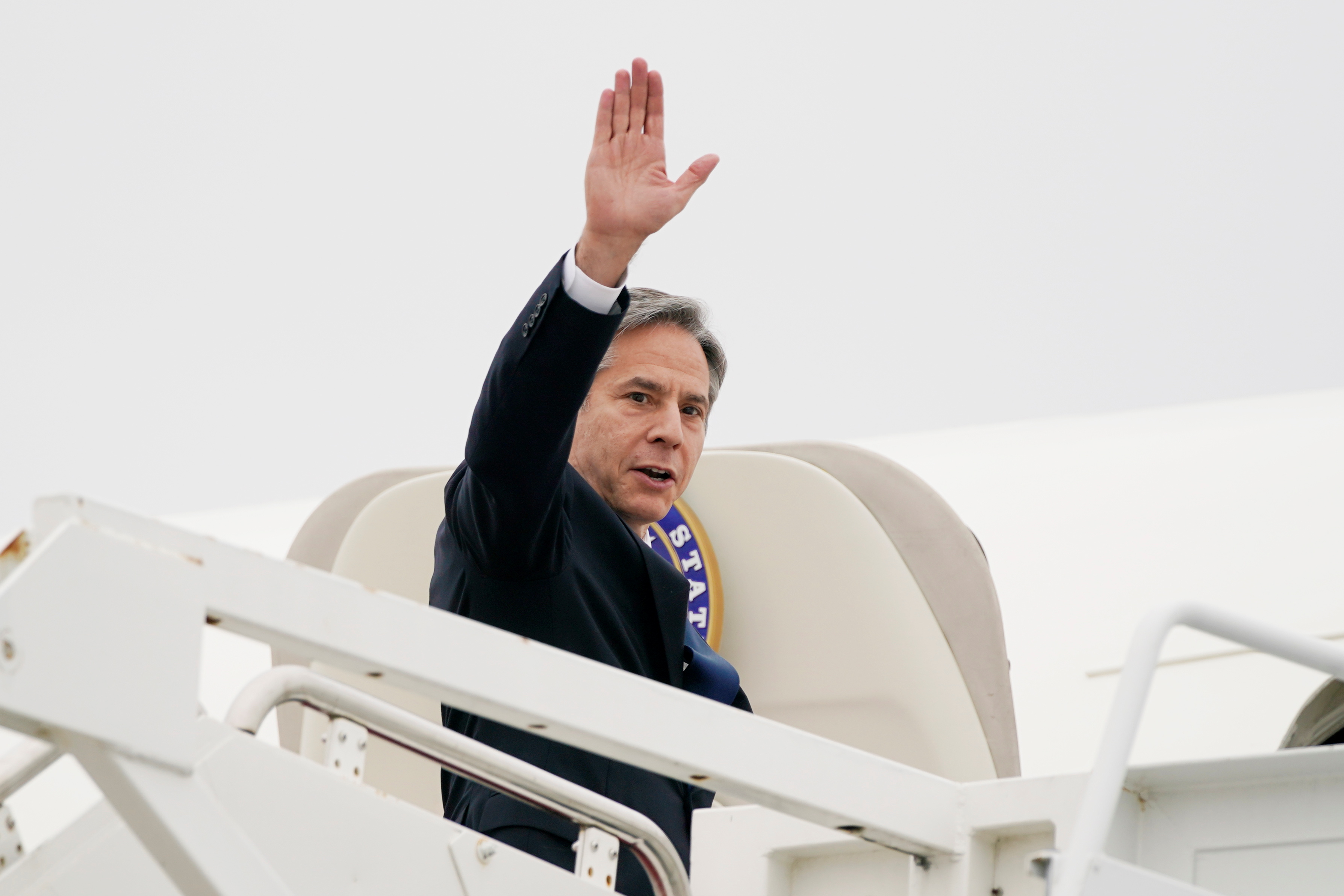 image Blinken arrives in Israel to try to bolster Gaza ceasefire (Updated)