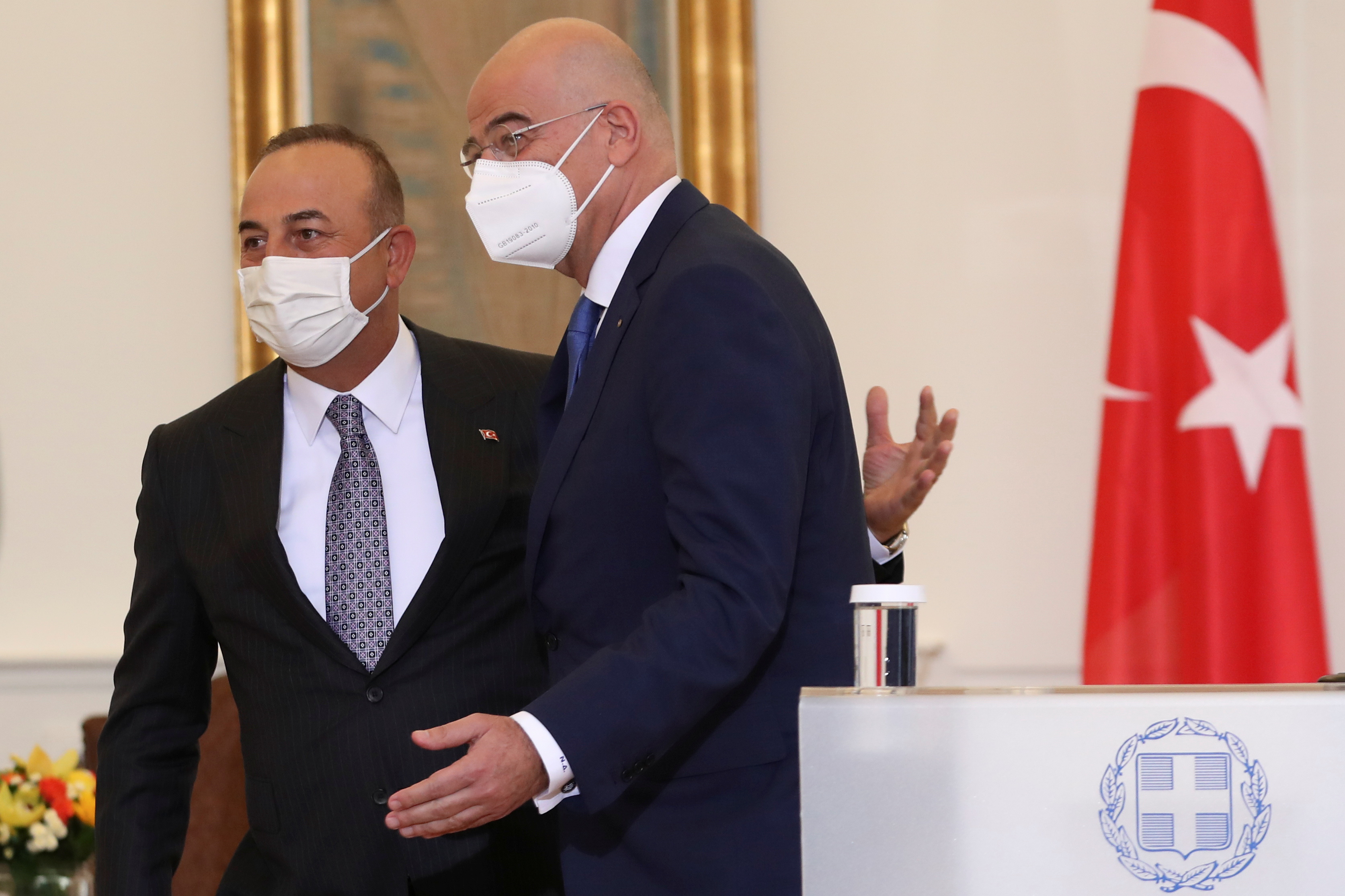 image Greece and Turkey say aiming to smooth out &#8220;serious differences&#8221;