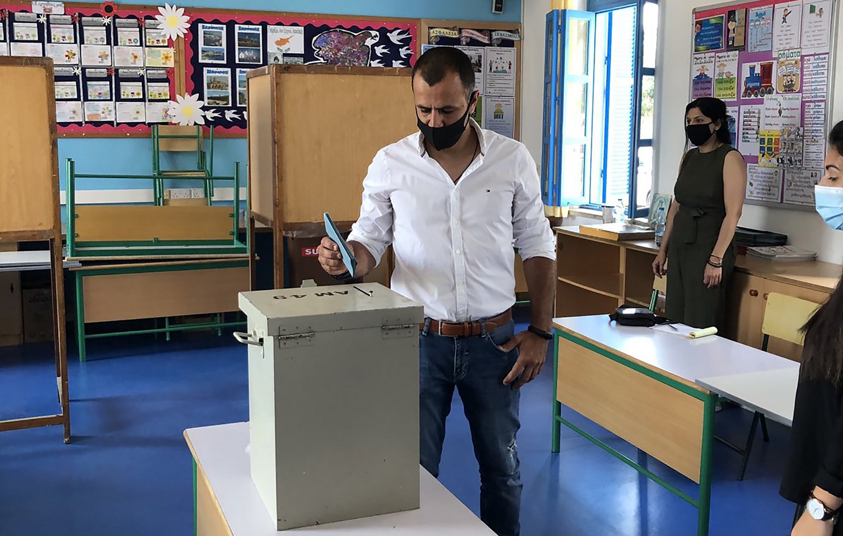 image Polls close on contentious parliamentary elections amid pandemic (Update 8)