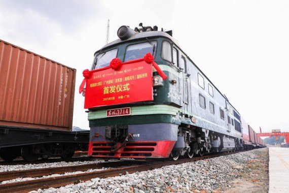 image China-Vietnam freight train service initiated; trains from Shenzen to Germany