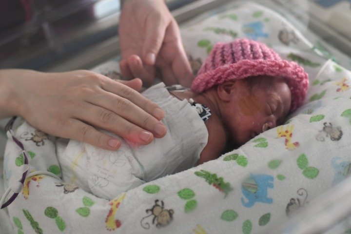 image Three-child policy: China lifts cap on births in major policy shift
