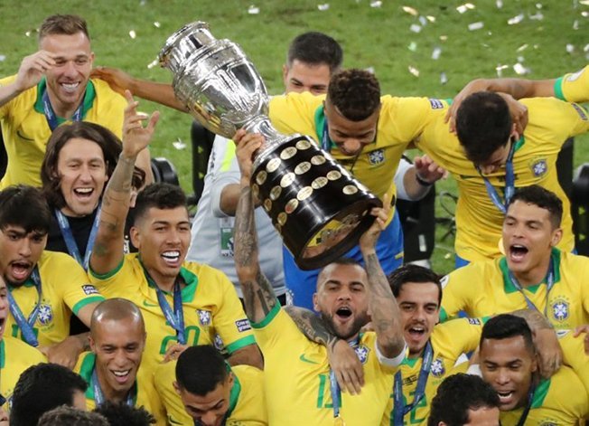 image Copa America without host 13 days before start