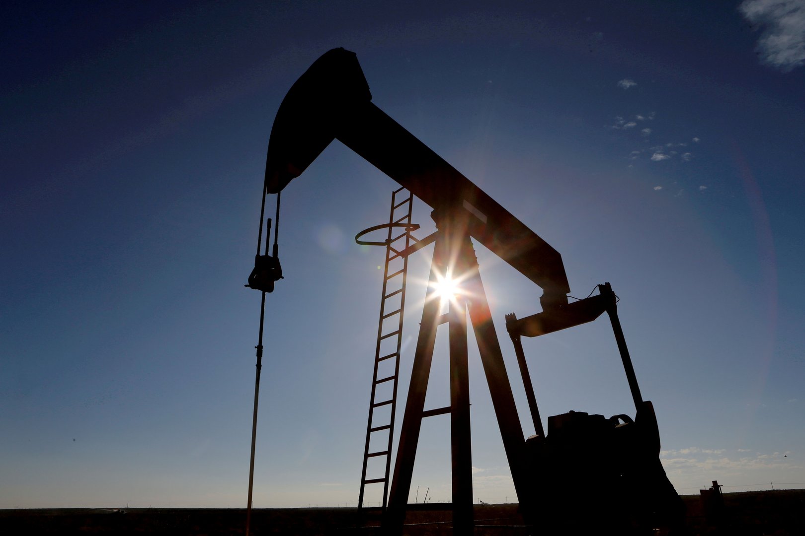 image Oil majors in a state of change