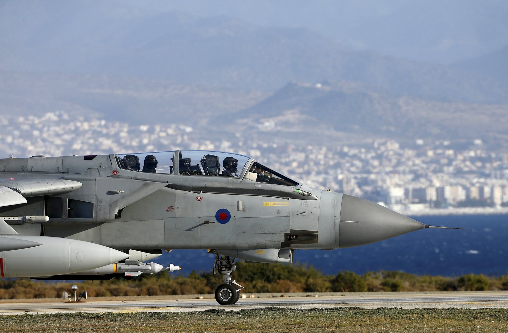 image British airman in Cyprus sacked after sending ‘dick pics’