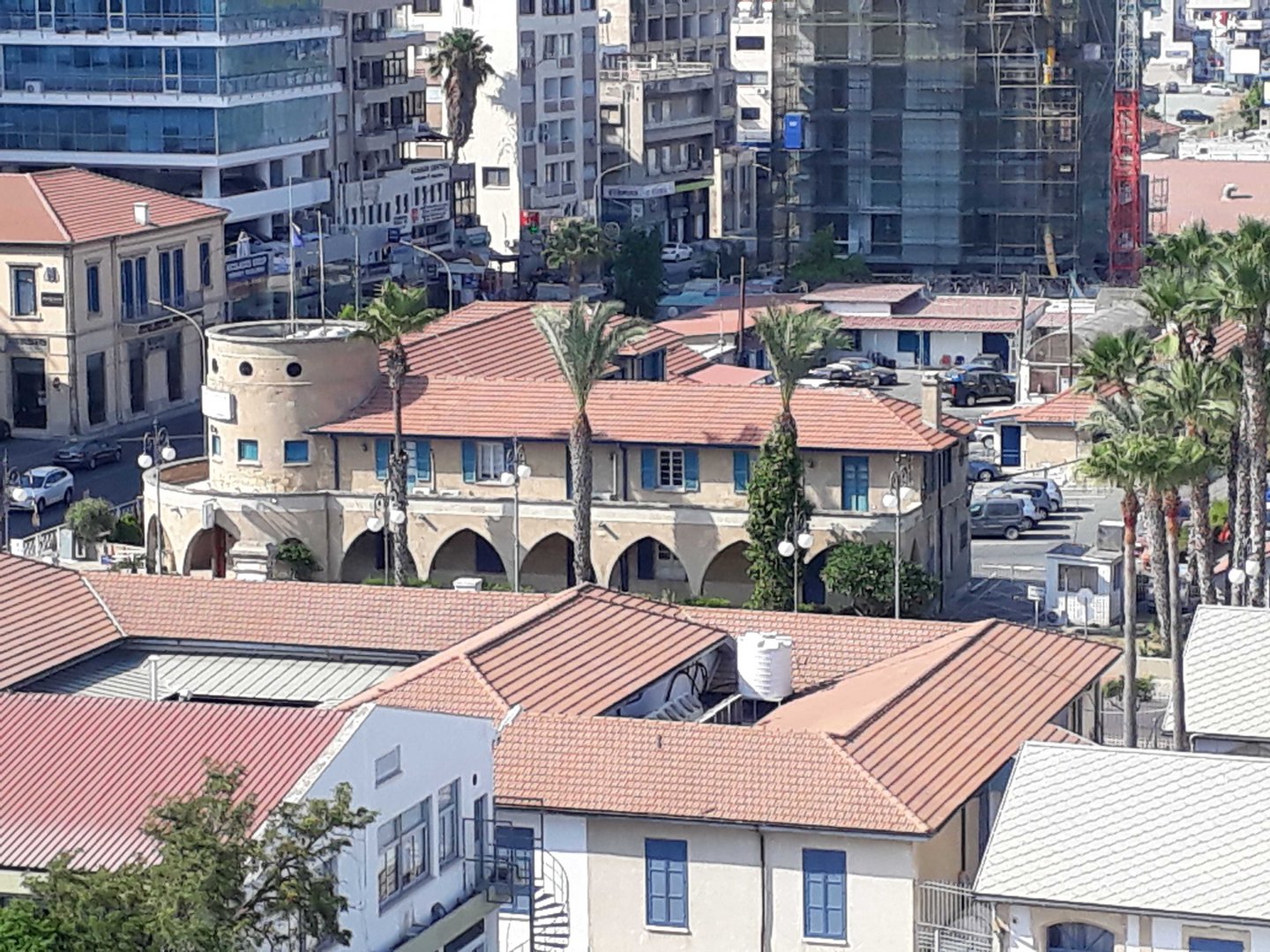 image Larnaca police arrest three for theft