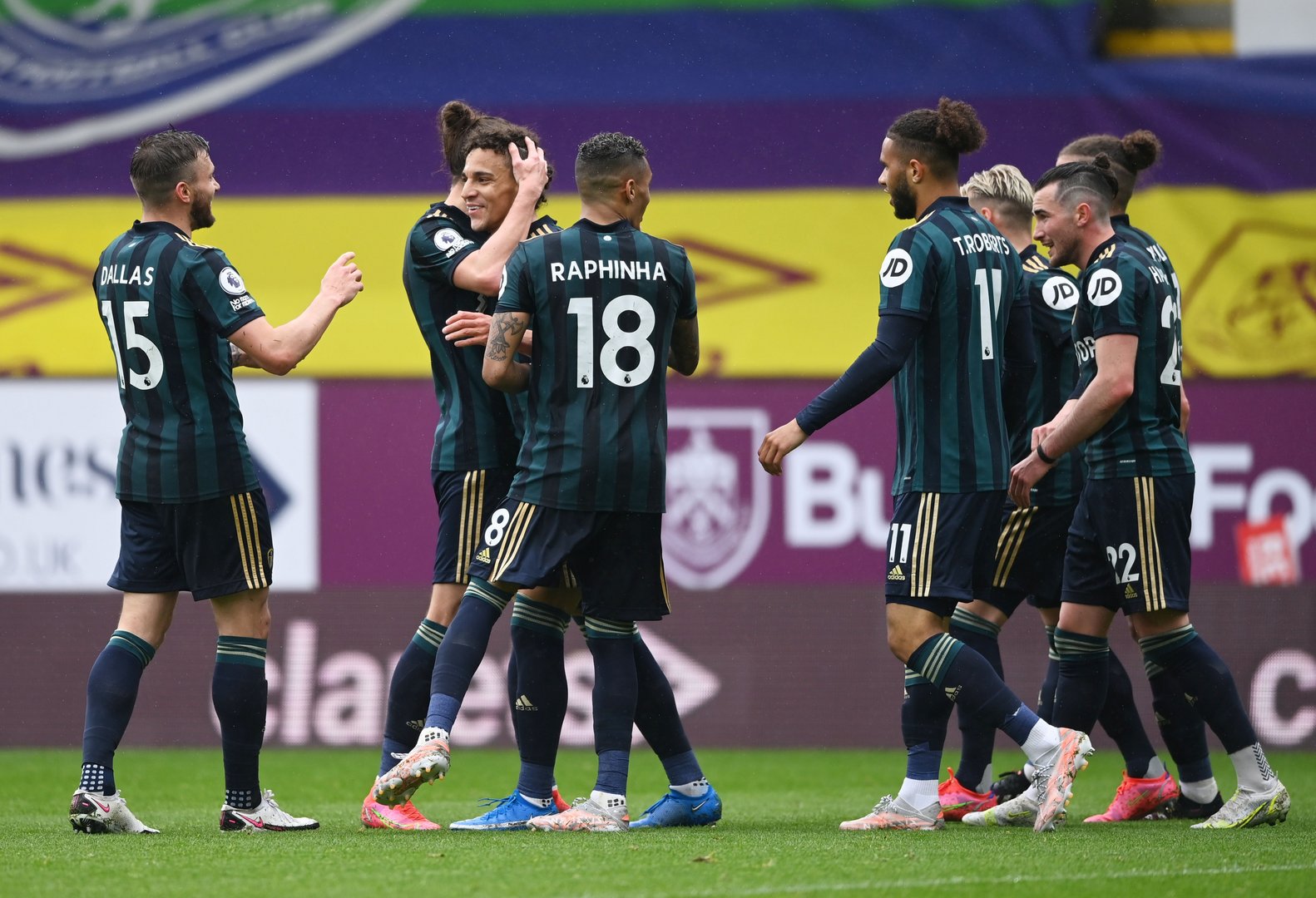 image Flamboyant Leeds turn on the style in 4-0 win at Burnley
