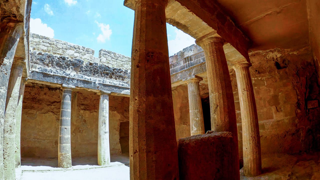 image Living necropolis: a labyrinthine tour of Tombs of the Kings