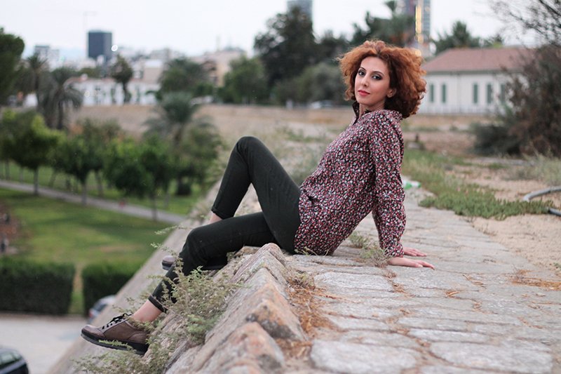 image Singer-songwriter juggles a day job and a global audience