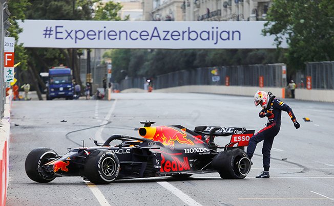 image Perez wins incredible Azerbaijan GP after Verstappen crashes