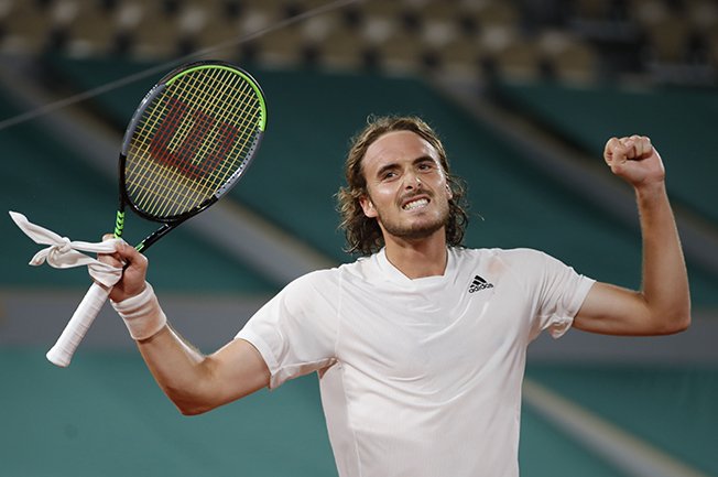 image Tsitsipas ends Medvedev run in Paris to book semi spot