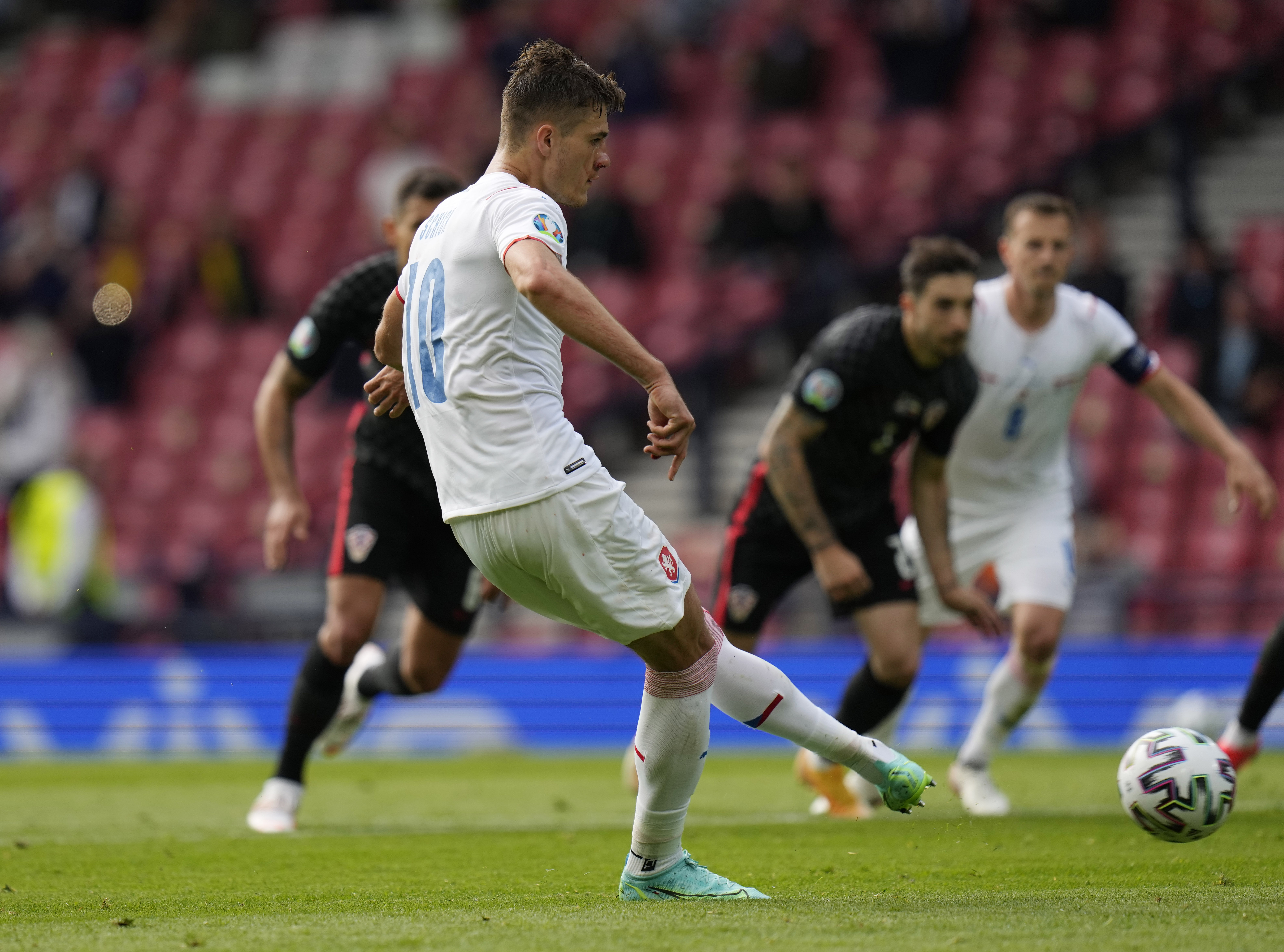 image Schick on target as Czechs edge closer with Croatia draw