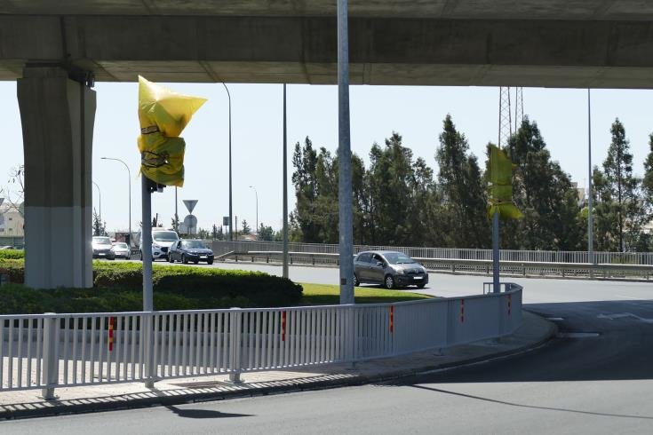 image Smart traffic lights installed at Limassol roundabout