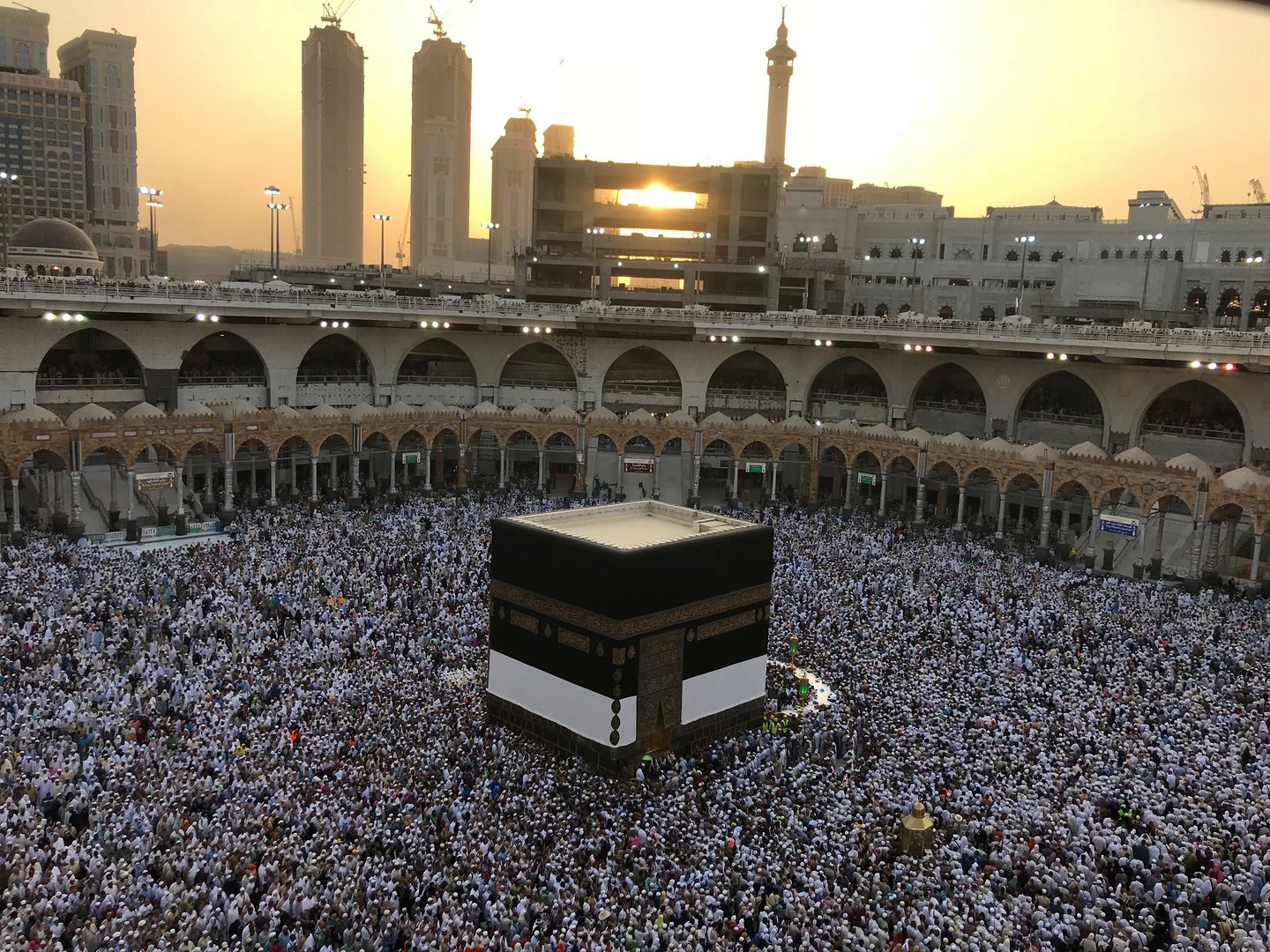 image Saudi Arabia defends decision to restrict mosques speaker volume
