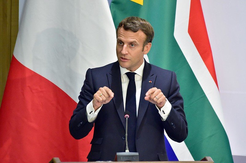 image Macron starts post-Brexit push to attract international finance