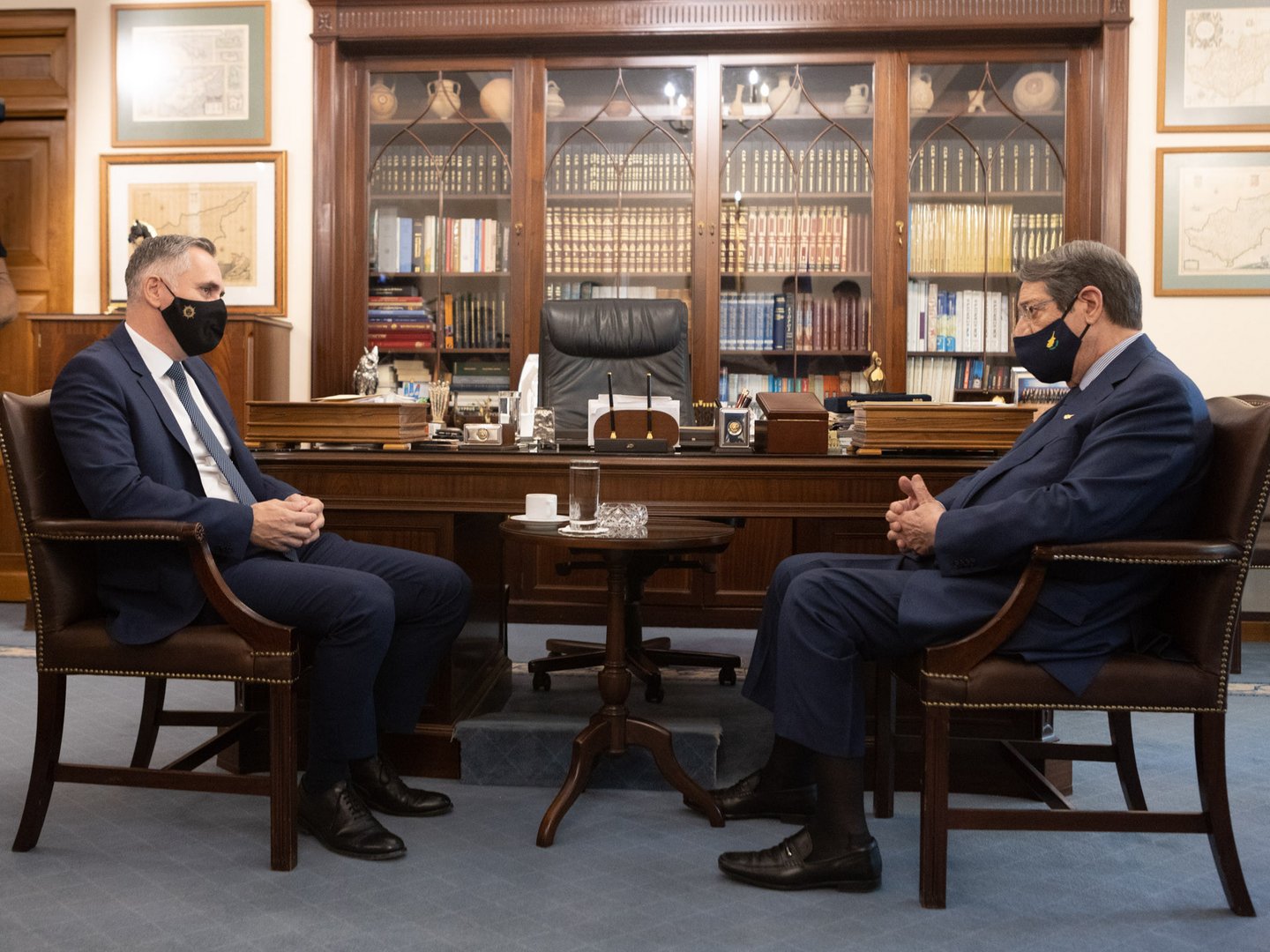 image Opposition parties will not participate in government (update 2)