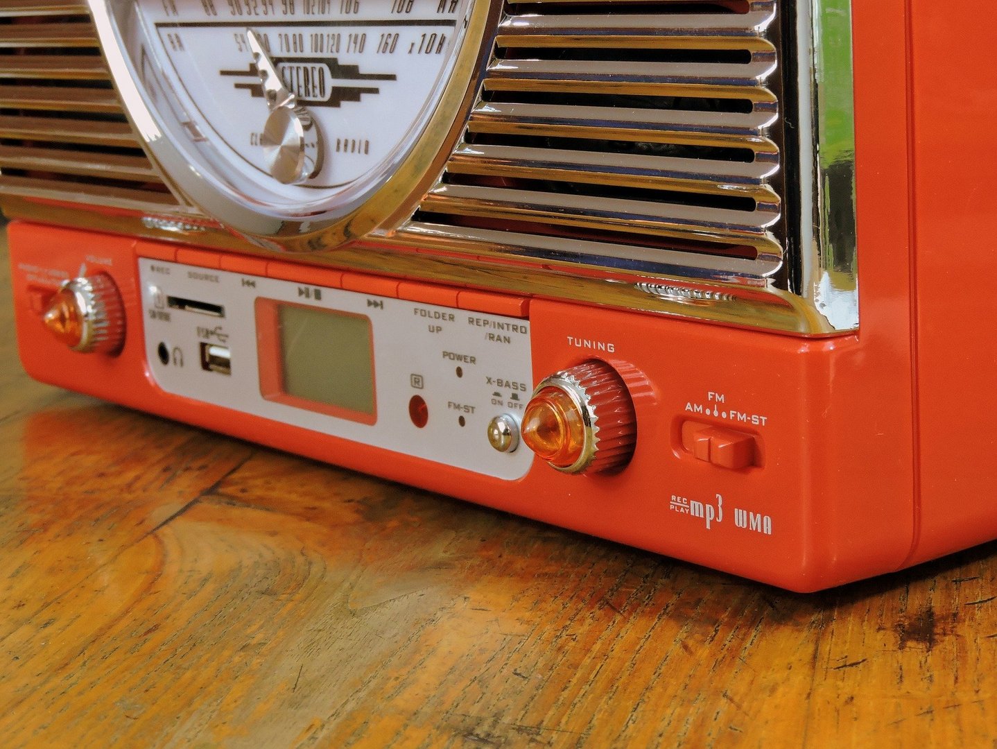 image Cyprus radio industry remains strong despite overall decline in EU